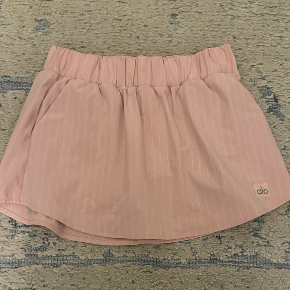 Alo yoga pink skirt